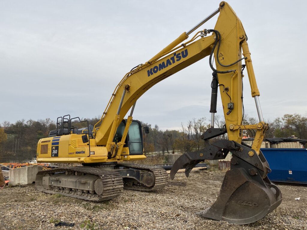 2016 Komatsu PC360LC-11 Crawler Excavator