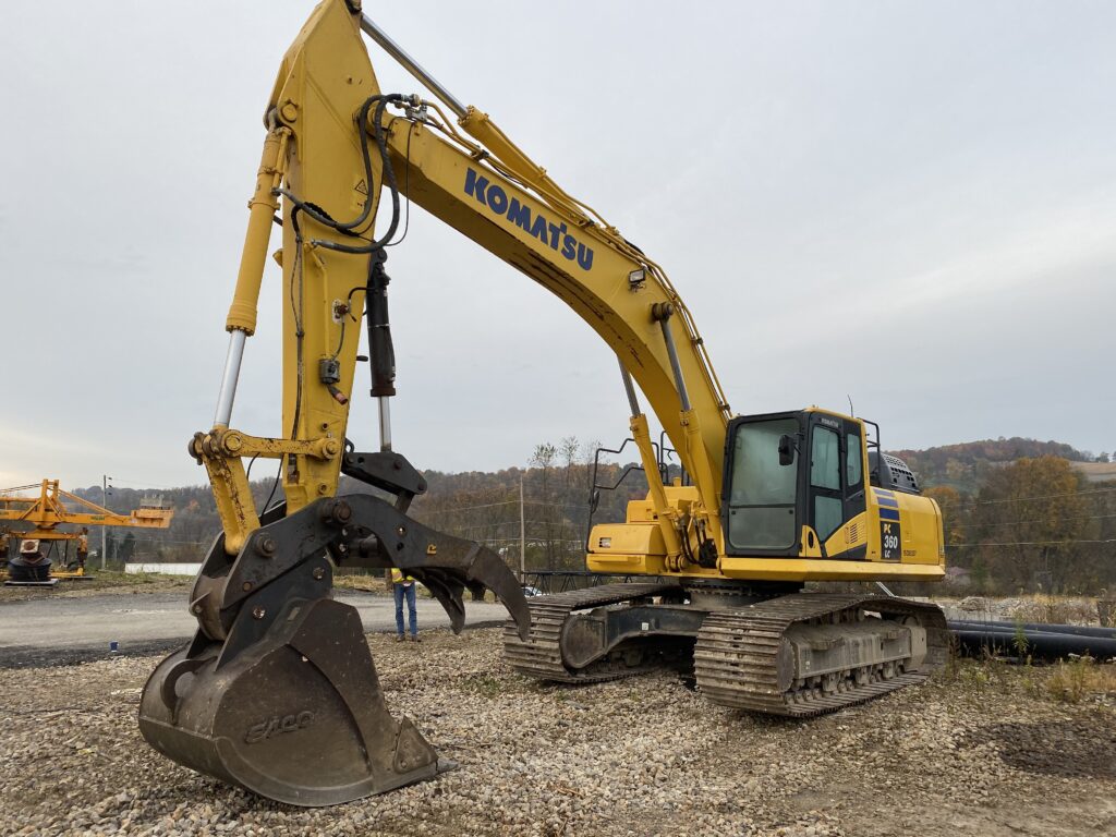 2016 Komatsu PC360LC-11 Crawler Excavator
