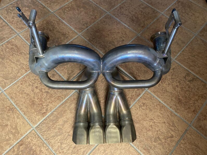 LNB Lamborghini Aventador X-Pipes