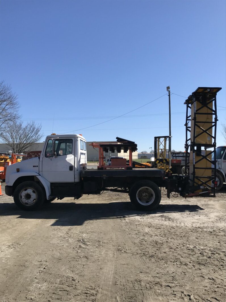 1999 Freightliner FL-70 Attenuator Truck