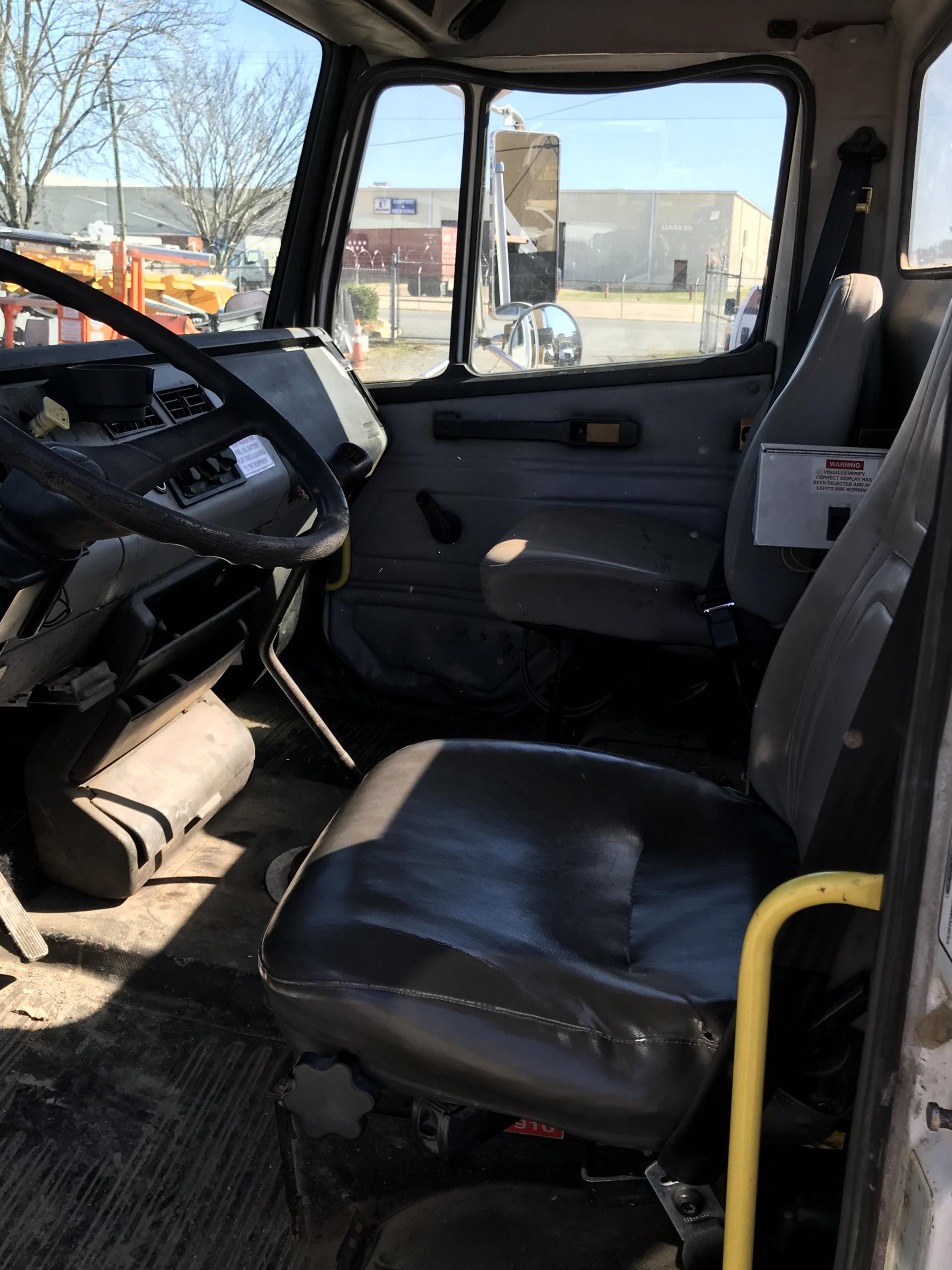 1999 Freightliner FL-70 Attenuator Truck