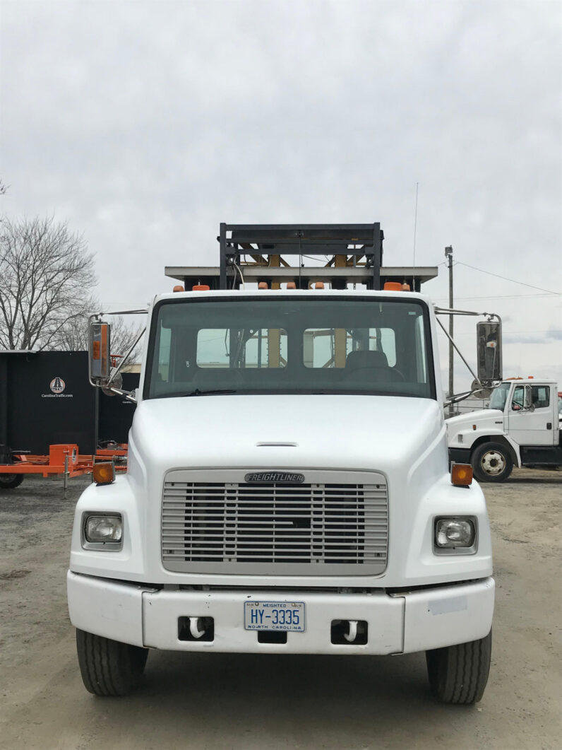 1999 Freightliner 4700 Attenuator Trucks