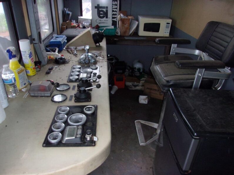 2008 600HP Twin Screw Truckable Push Boat