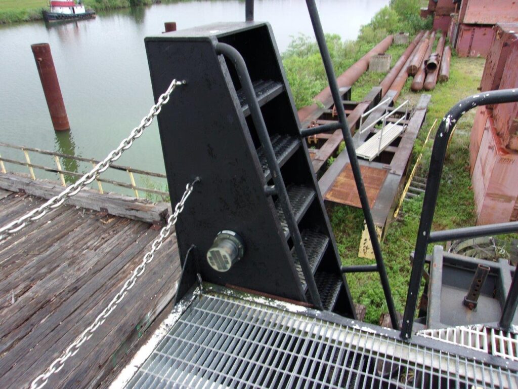 2008 600HP Twin Screw Truckable Push Boat