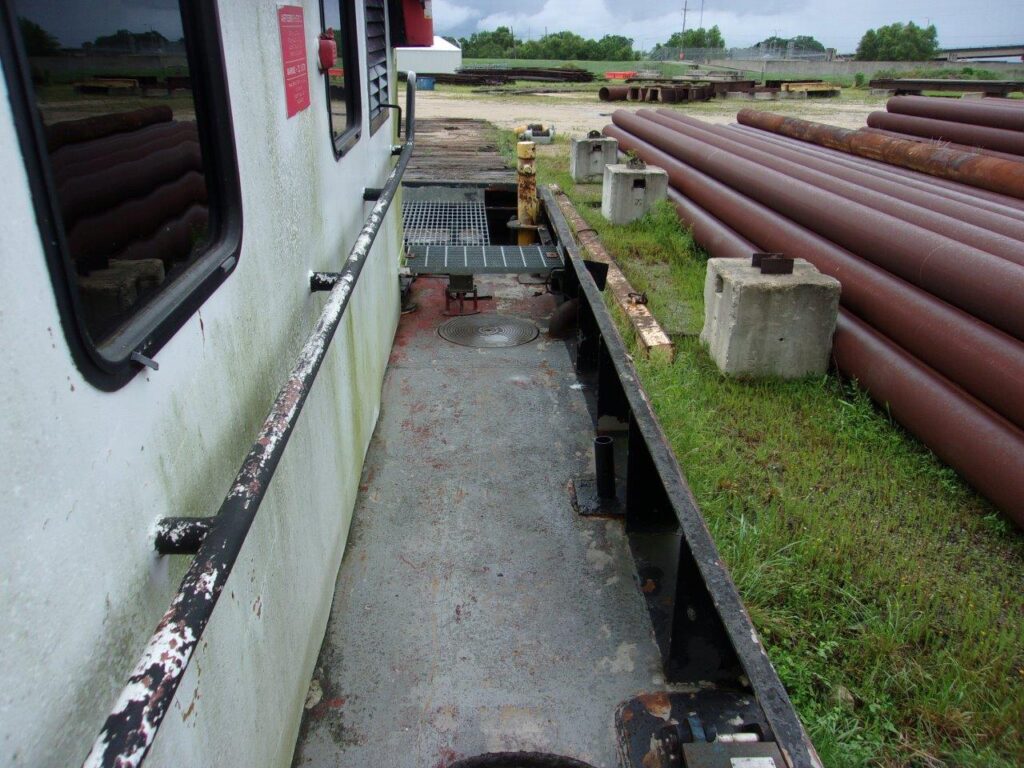 2008 600HP Twin Screw Truckable Push Boat