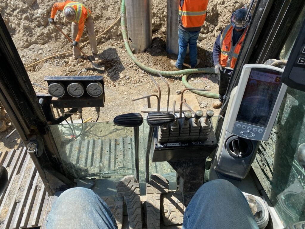 2014 CZM EK250 Foundation Drill