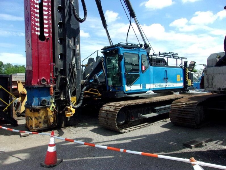 2019 Junttan PM25H Piling Rig