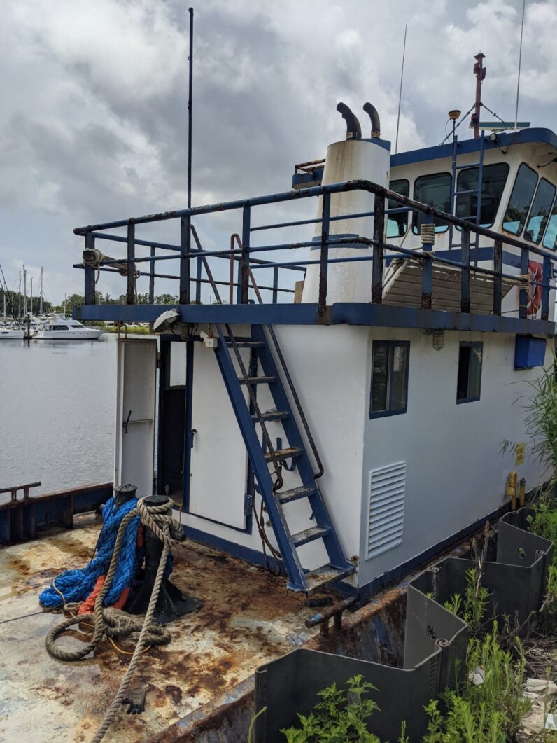 2000 Progressive Industrial Goliath Pushboat