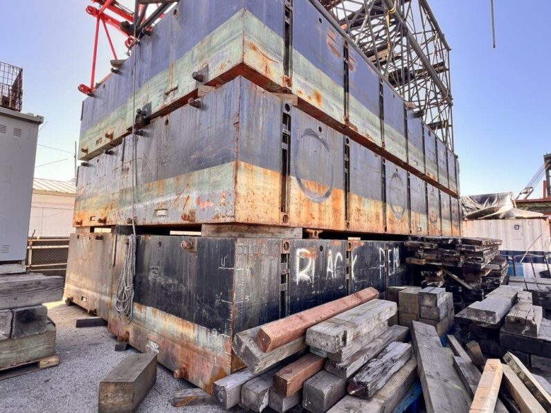 Poseidon P2 10′ x 40′ x 5′ Sectional Barges [6 Available]