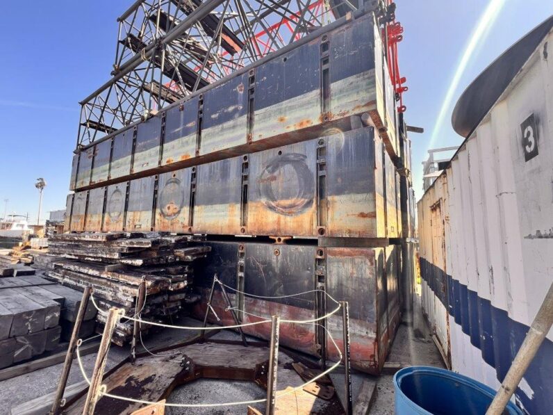 Poseidon P2 10′ x 40′ x 5′ Sectional Barges [6 Available]