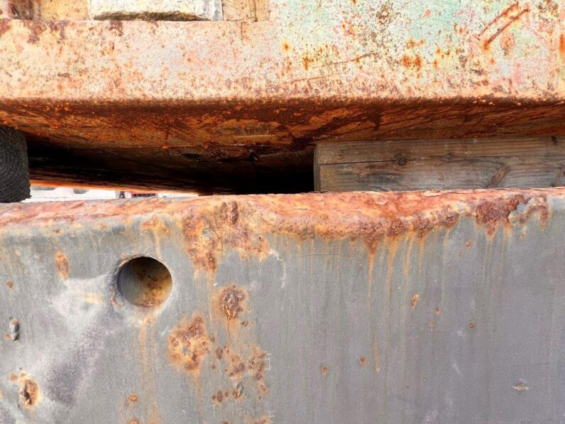 Poseidon P2 10′ x 40′ x 5′ Sectional Barges [6 Available]