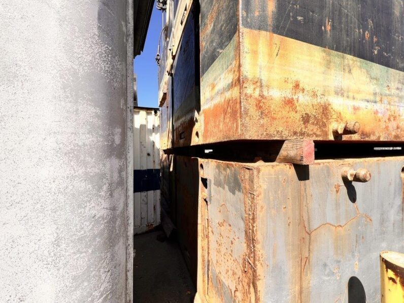 Poseidon P2 10′ x 40′ x 5′ Sectional Barges [6 Available]